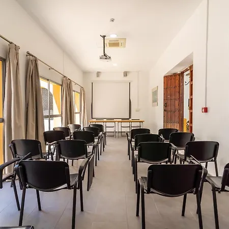 Inturjoven Hostel *