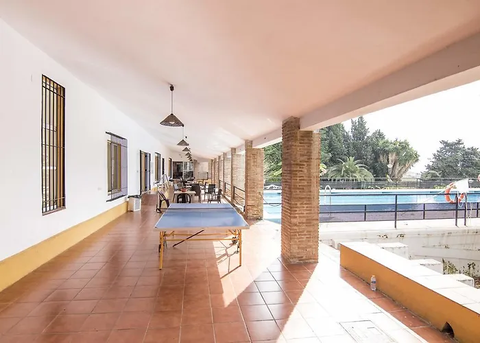 Inturjoven Hostel