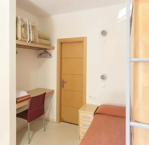 Inturjoven Hostel Marbella