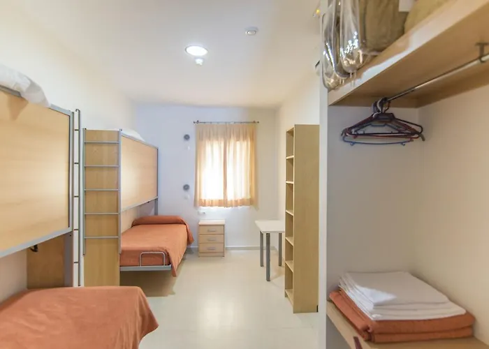 Hostel Inturjoven Marbella